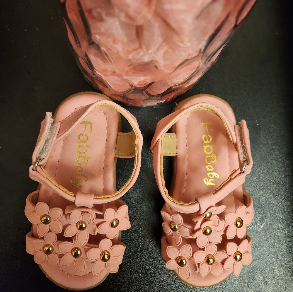 Sandals - Picture 2 of 2